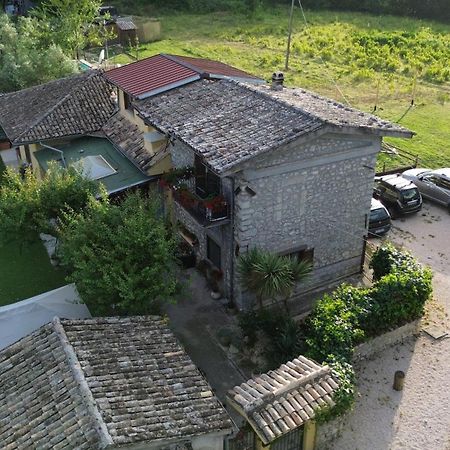Bed and Breakfast Casale Dei Ricordi Arce Exterior foto