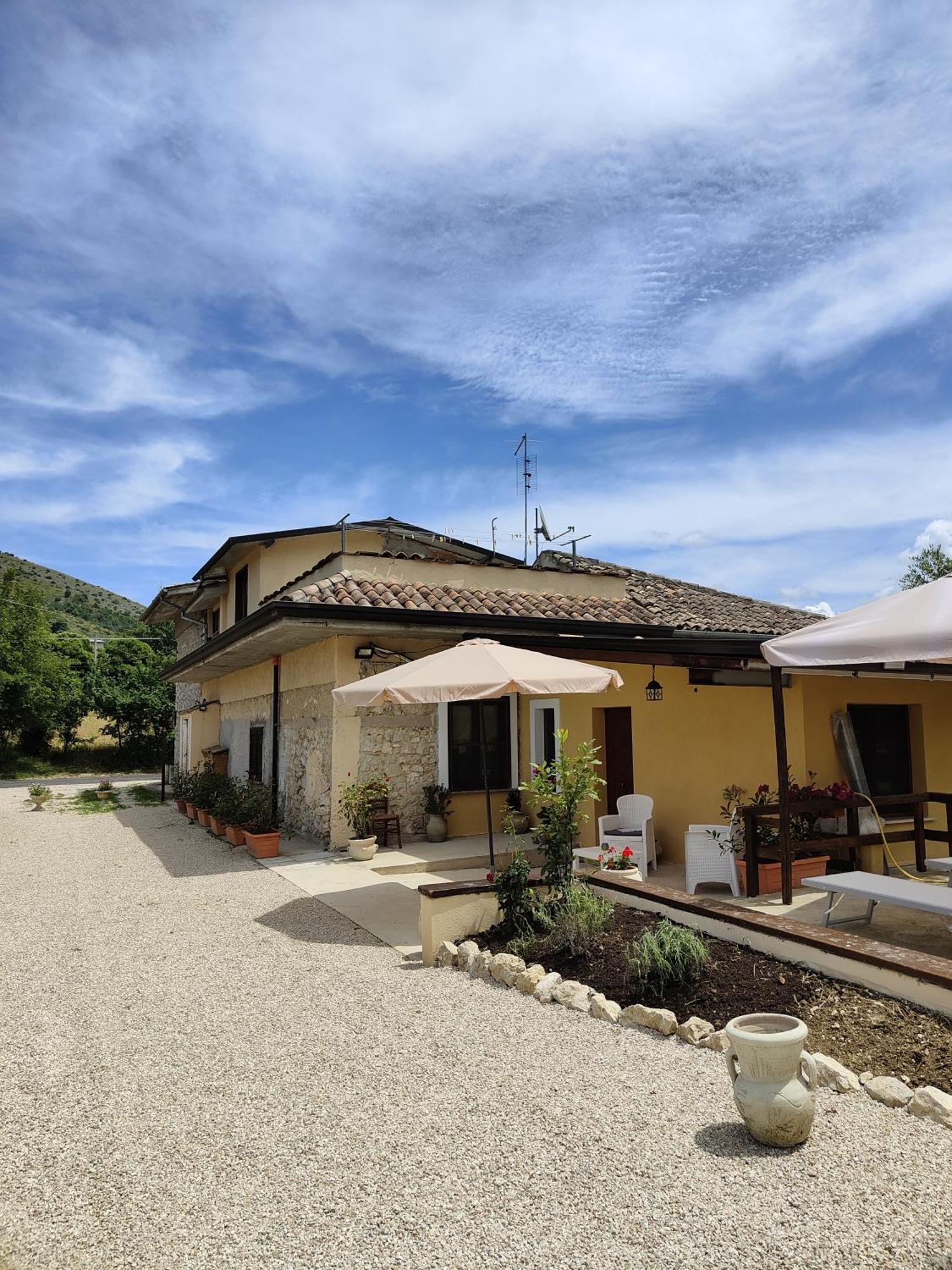 Bed and Breakfast Casale Dei Ricordi Arce Exterior foto