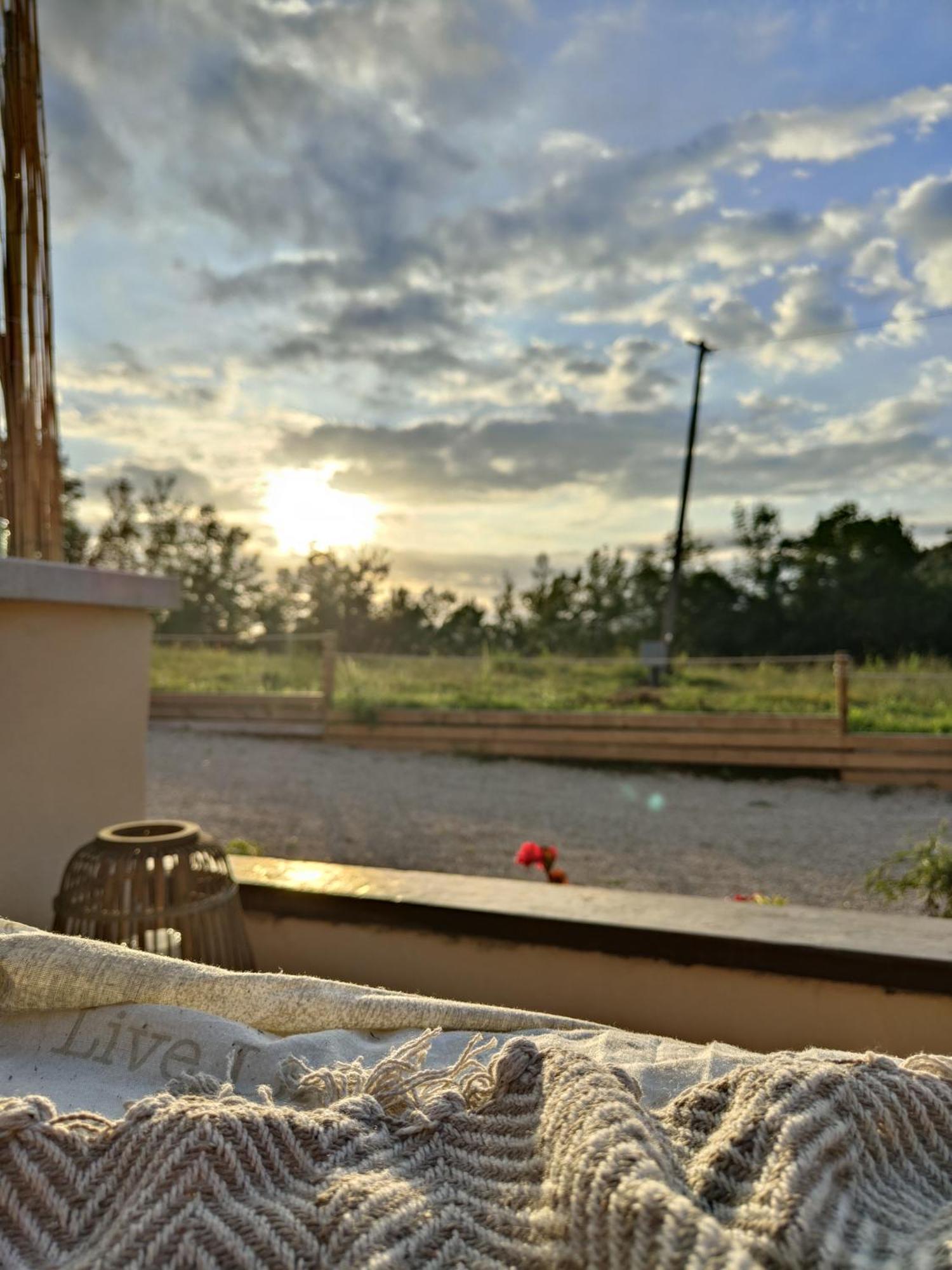 Bed and Breakfast Casale Dei Ricordi Arce Exterior foto